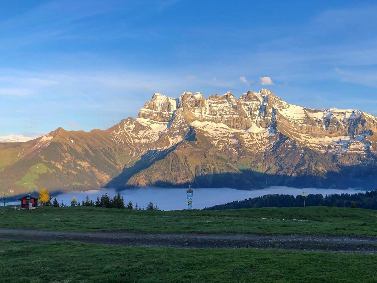 Gite Châtel Esterno foto